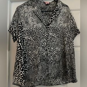 Express short set matching shirt